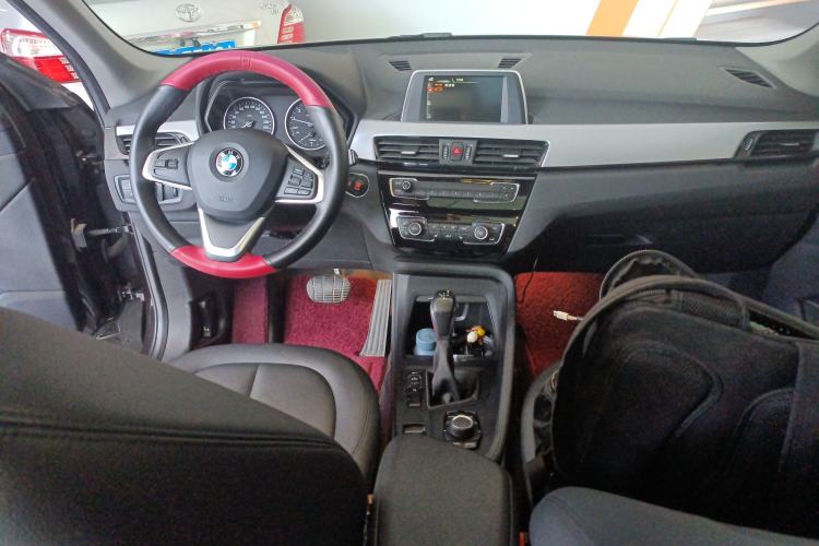 Used BMW X1 2016 sDrive18Li Premium Edition Center Console
