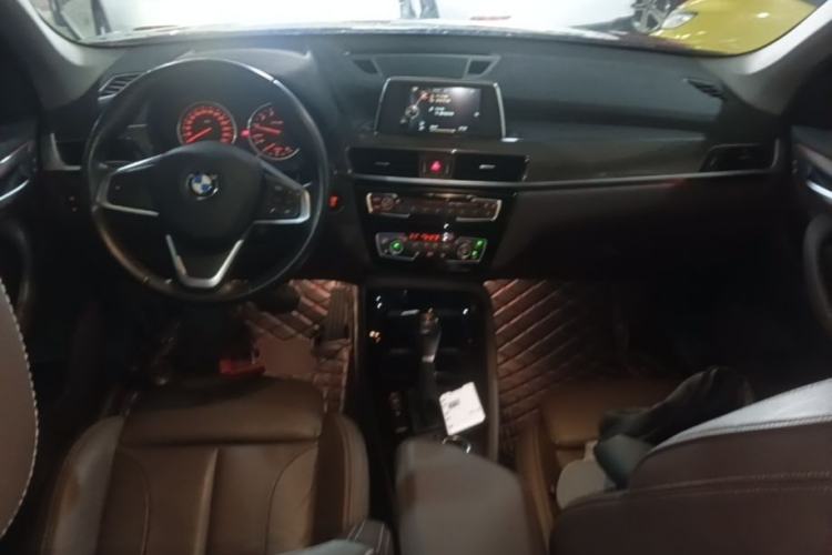 Used BMW X1 2016 sDrive20Li Luxury Model Center Console