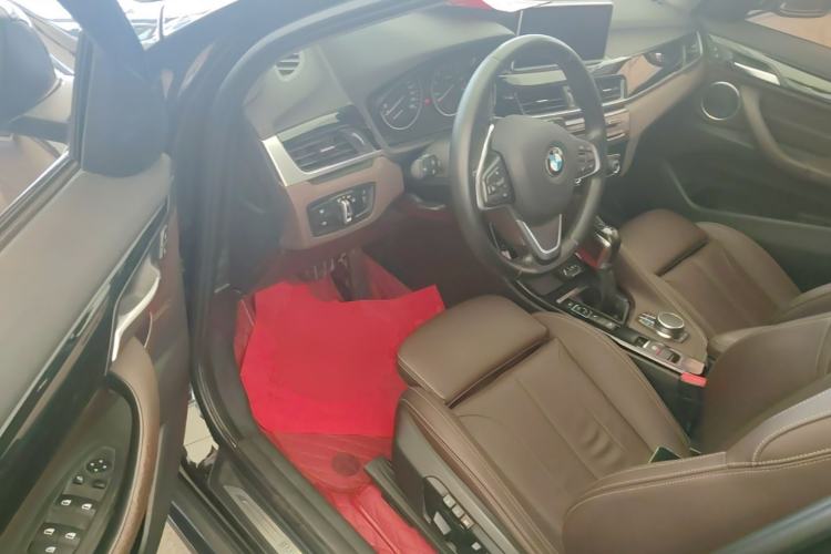 Used BMW X1 2016 xDrive20Li Luxury Model Driver Seat