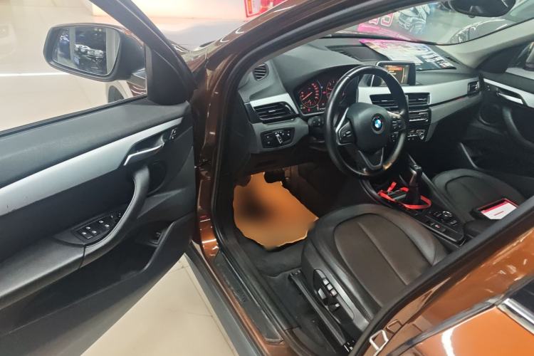 Used BMW X1 2016 sDrive18Li Premium Edition Driver Seat