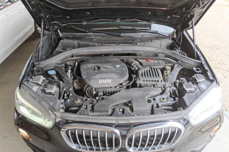 Used BMW X1 2016 sDrive18Li Premium Edition Engine Bay