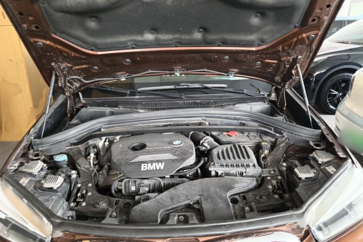 Used BMW X1 2016 sDrive18Li Luxury Model Engine Bay
