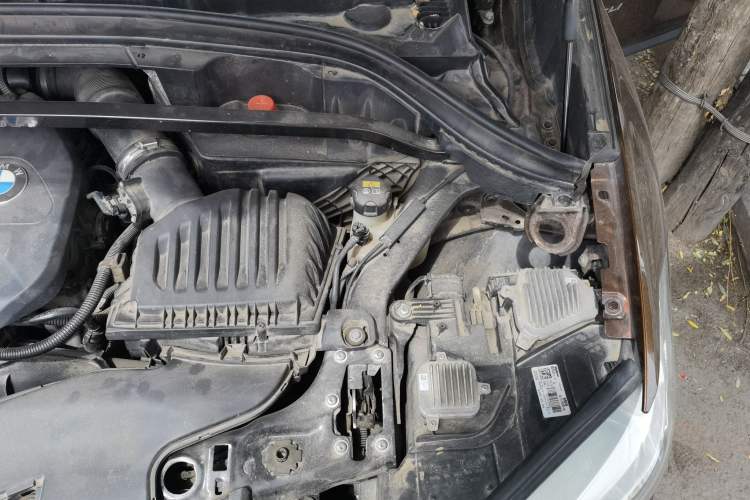 Used BMW X1 2016 xDrive25Li Luxury Model Engine Bay Left