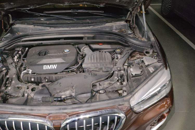 Used BMW X1 2016 sDrive20Li Luxury Model Engine Bay Left