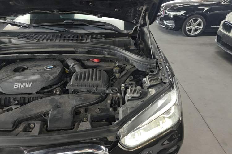 Used BMW X1 2016 sDrive20Li Luxury Model Engine Bay Left