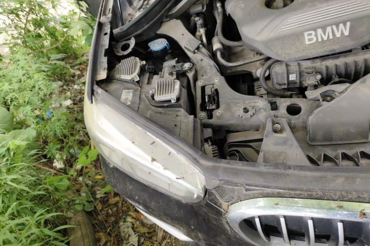 Used BMW X1 2016 sDrive18Li Premium Edition Engine Bay Right