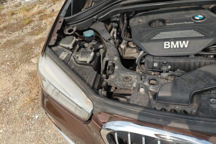 Used BMW X1 2016 sDrive18Li Luxury Model Engine Bay Right