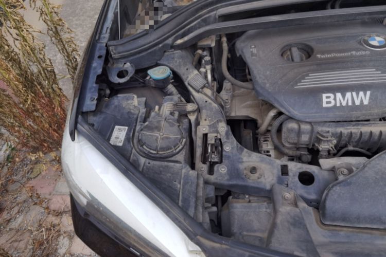 Used BMW X1 2016 sDrive18Li Fashion Model Engine Bay Right
