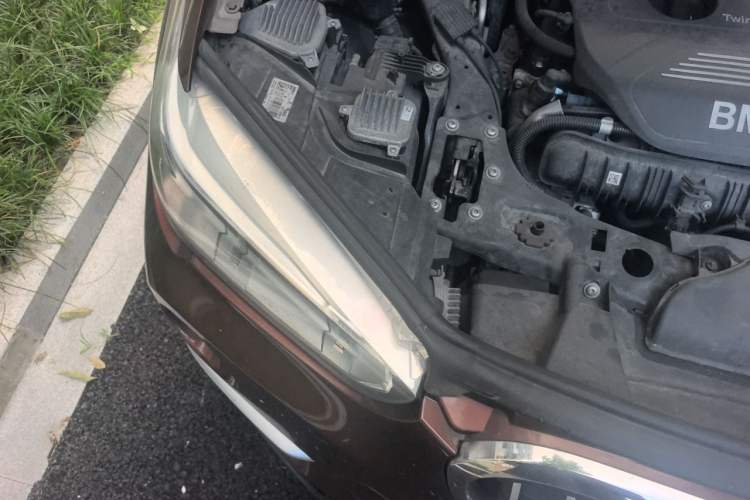 Used BMW X1 2016 xDrive25Li Luxury Model Engine Bay Right