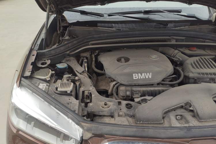 Used BMW X1 2016 sDrive18Li Premium Edition Engine Bay Right