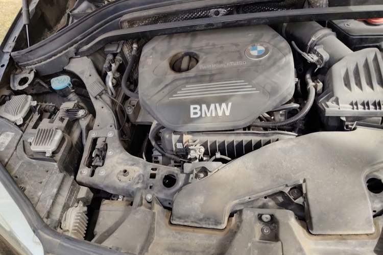 Used BMW X1 2016 sDrive18Li Premium Edition Engine Bay Right