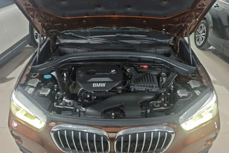 Used BMW X1 2016 sDrive18Li Premium Edition Engine Bay