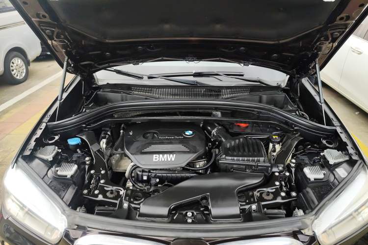 Used BMW X1 2016 sDrive18Li Premium Edition Engine Bay