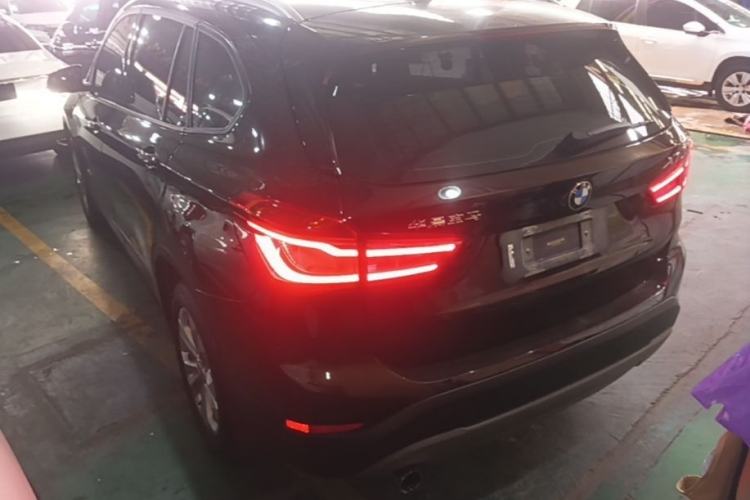 Used BMW X1 2016 sDrive18Li Premium Edition Exterior 2