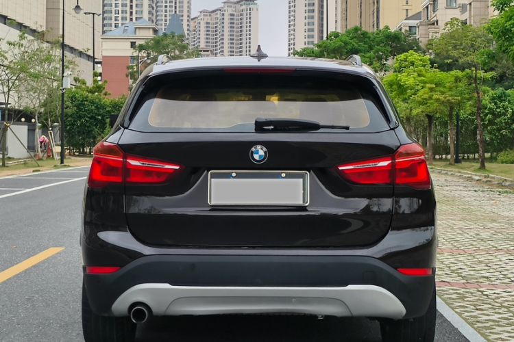 Used BMW X1 2016 sDrive18Li Fashion Model Exterior 3