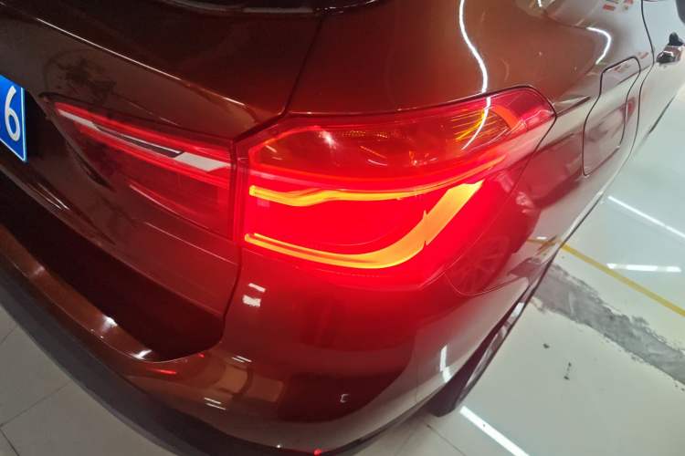 Used BMW X1 2016 sDrive18Li Premium Edition Exterior 3
