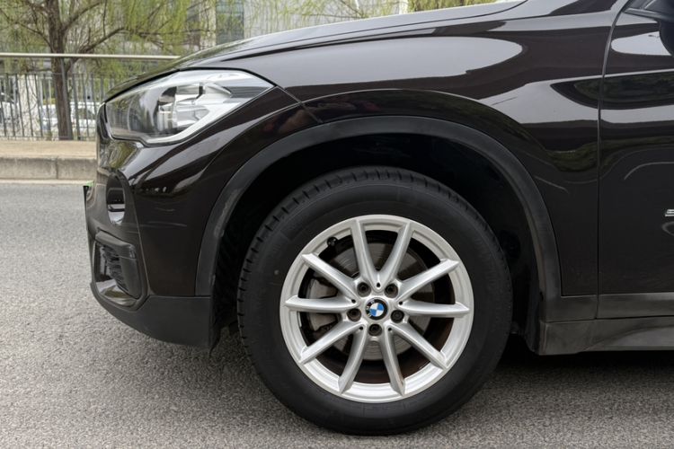 Used BMW X1 2016 sDrive18Li Fashion Model Exterior 3