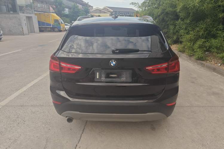 Used BMW X1 2016 sDrive18Li Premium Edition Exterior 4