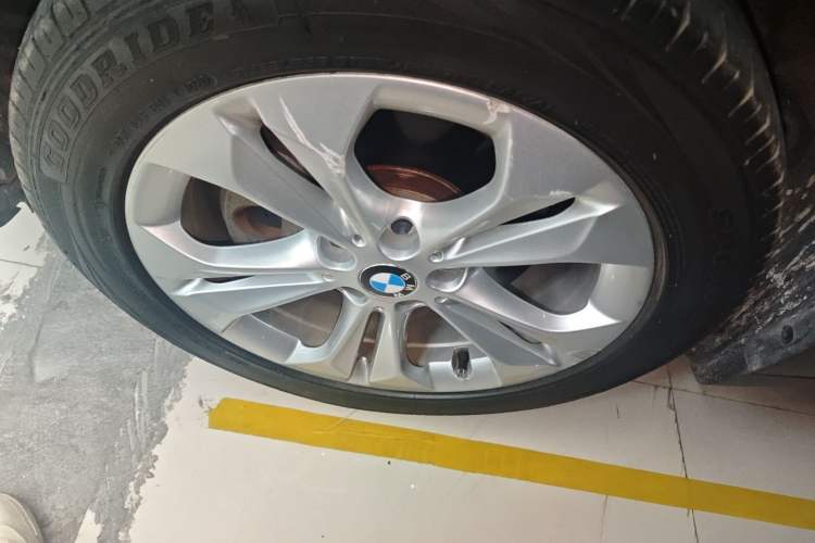 Used BMW X1 2016 sDrive18Li Premium Edition Exterior 4