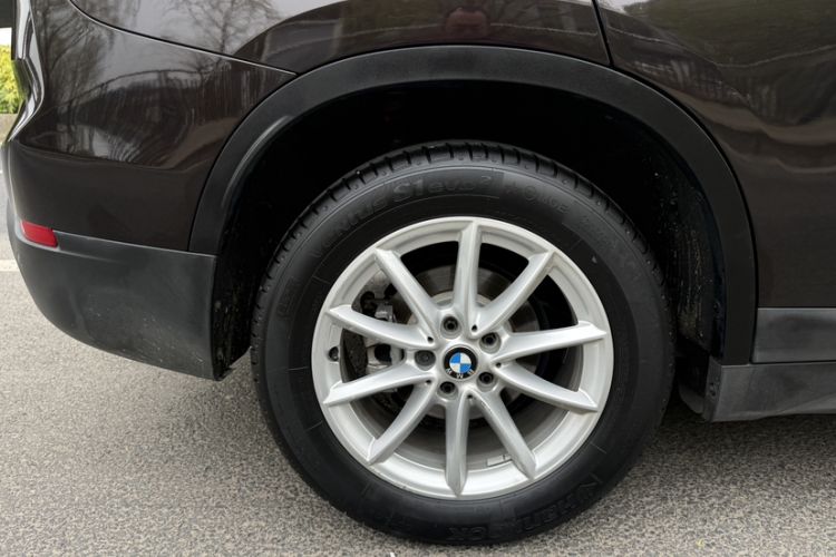 Used BMW X1 2016 sDrive18Li Fashion Model Exterior 5