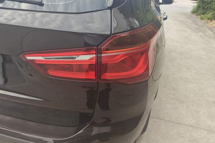 Used BMW X1 2016 sDrive18Li Premium Edition Exterior 6