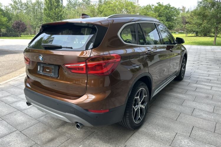 Used BMW X1 2016 xDrive20Li Luxury Model Exterior 6