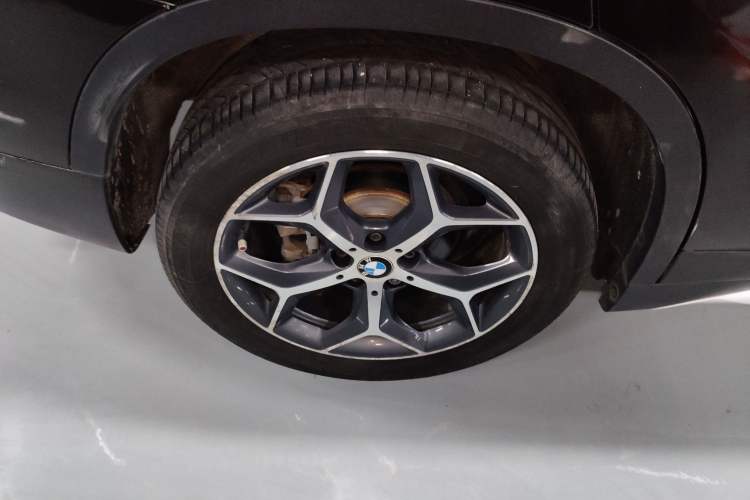 Used BMW X1 2016 sDrive20Li Luxury Model Exterior 8