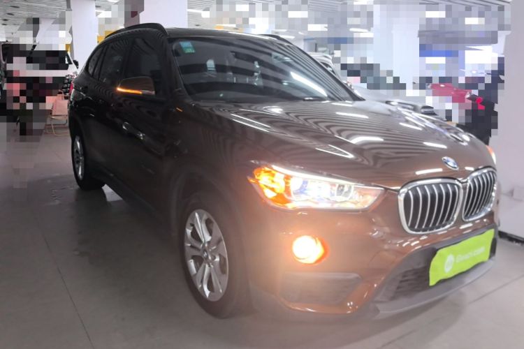 Used BMW X1 2016 sDrive18Li Premium Edition Front Right 45 Deg