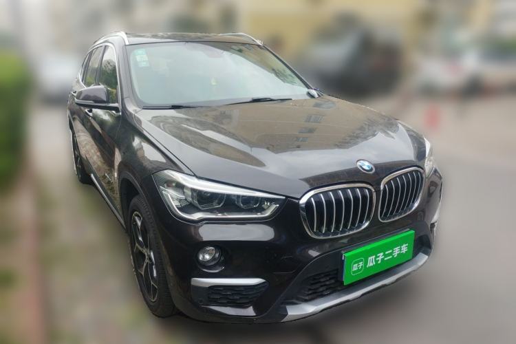 Used BMW X1 2016 sDrive18Li Luxury Model Front Right 45 Deg