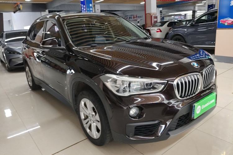 Used BMW X1 2016 sDrive18Li Premium Edition Front Right 45 Deg