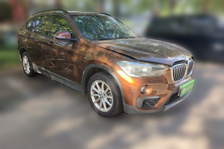 Used BMW X1 2016 sDrive18Li Fashion Model Front Right 45 Deg