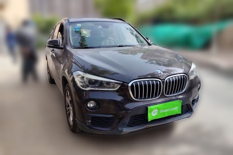 Used BMW X1 2016 sDrive18Li Premium Edition Front Right 45 Deg