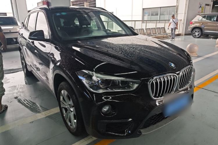 Used BMW X1 2016 sDrive18Li Premium Edition Front Right 45 Deg