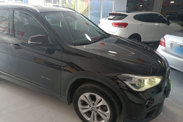 Used BMW X1 2016 sDrive18Li Premium Edition Front Right 45 Deg