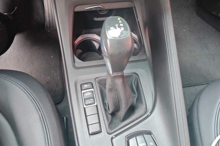 Used BMW X1 2016 sDrive18Li Fashion Model Gear Lever