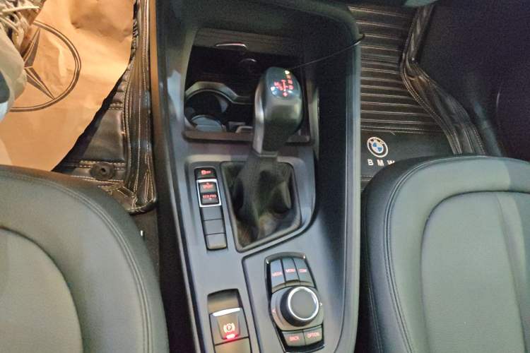 Used BMW X1 2016 sDrive18Li Fashion Model Gear Lever