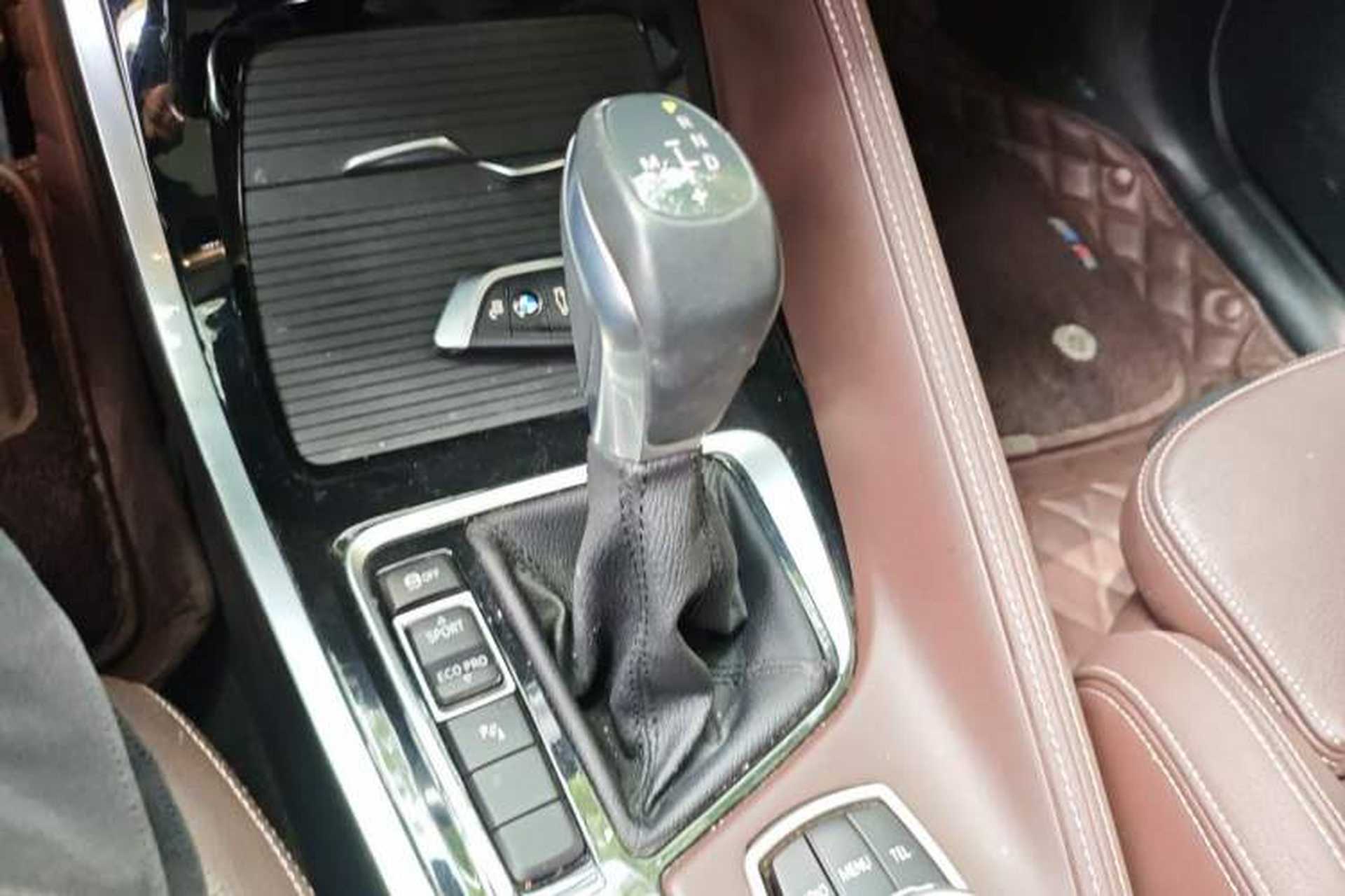 Used BMW X1 2016 sDrive18Li Luxury Model Gear Lever