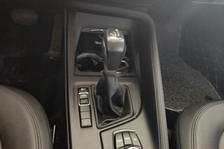 Used BMW X1 2016 sDrive18Li Fashion Model Gear Lever