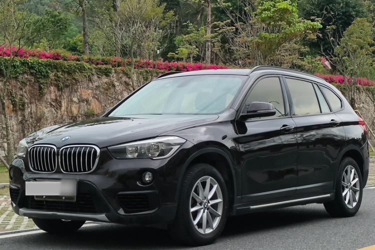 Used BMW X1 2016 sDrive18Li Fashion Model Guazi used car, China used car export, Used car for sale, Used cars, Cheapest cars for sale