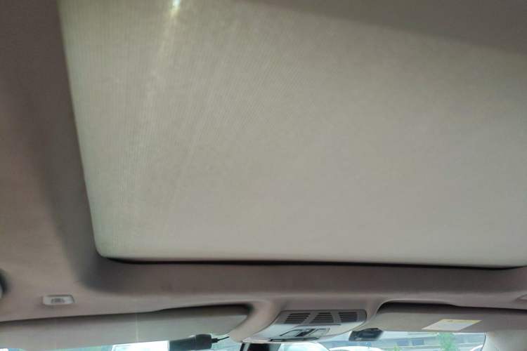Used BMW X1 2016 sDrive18Li Luxury Model Headliner