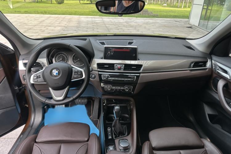 Used BMW X1 2016 xDrive20Li Luxury Model Interior 1