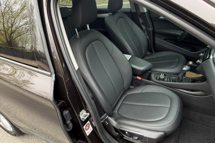 Used BMW X1 2016 sDrive18Li Fashion Model Interior 1