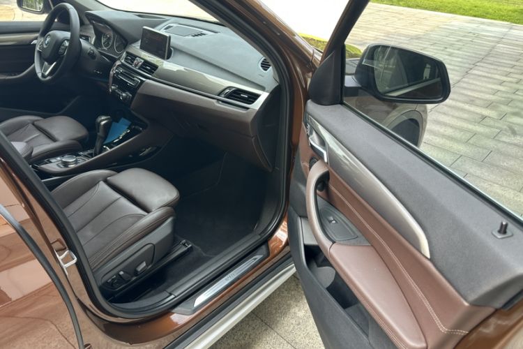 Used BMW X1 2016 xDrive20Li Luxury Model Interior 10