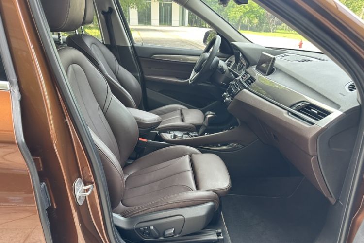 Used BMW X1 2016 xDrive20Li Luxury Model Interior 11