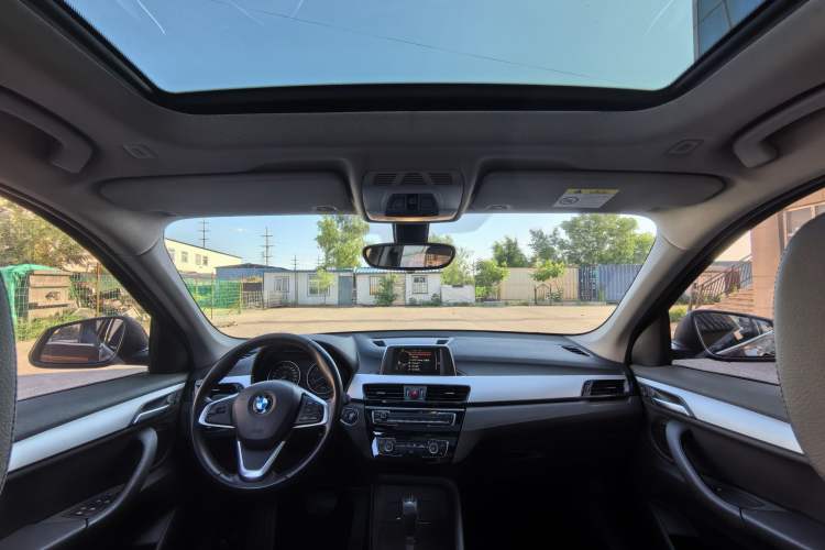 Used BMW X1 2016 sDrive18Li Fashion Model Interior 3