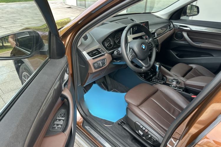Used BMW X1 2016 xDrive20Li Luxury Model Interior 5