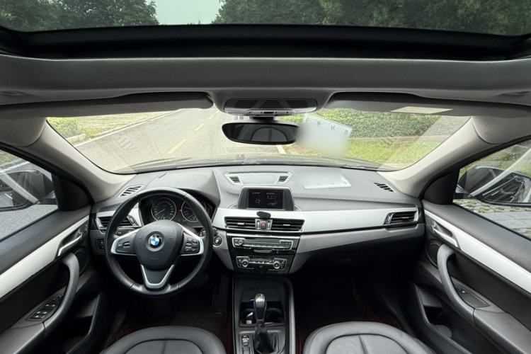 Used BMW X1 2016 sDrive18Li Fashion Model Interior 6