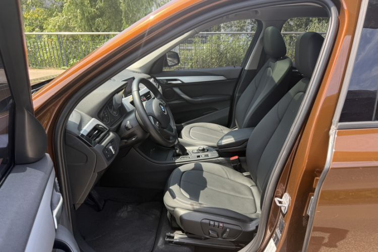 Used BMW X1 2016 sDrive18Li Fashion Model Interior 8
