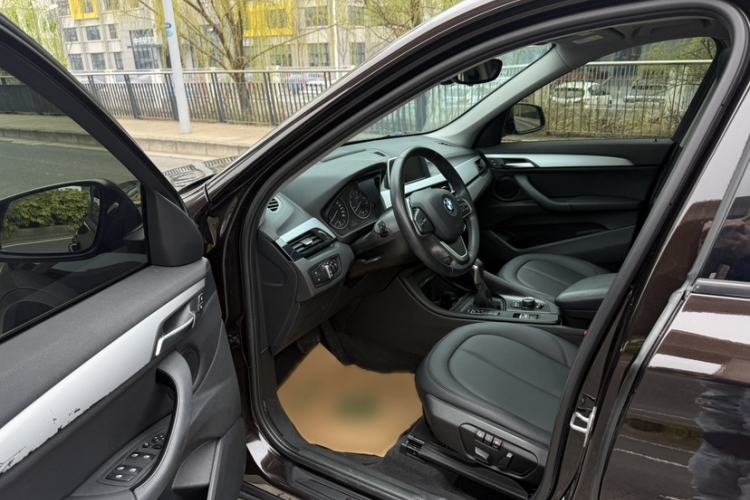 Used BMW X1 2016 sDrive18Li Fashion Model Interior 8
