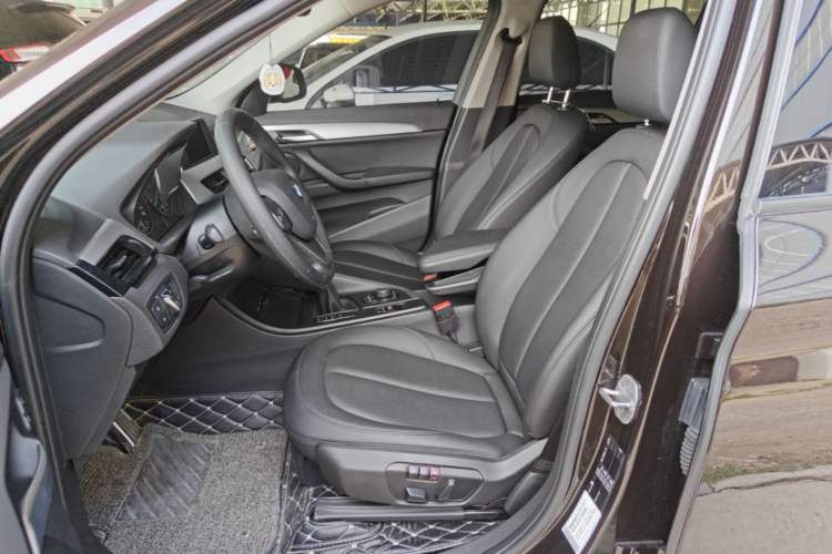 Used BMW X1 2016 sDrive18Li Premium Edition Left Front Seat